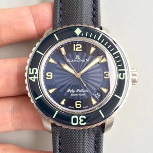 ZF's nye produkt Blancpain Fifty Søgninger Blue er nu til salg.