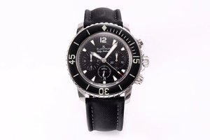La obra maestra de la fábrica OM, el creador de relojes de buceo, Blancpain 50-5085F, está en el mercado. Los clásicos son ilimitados, super luminosos