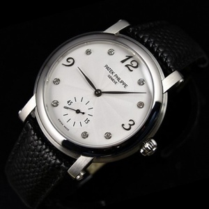 Reloj suizo Patek Philippe correa de cuero negro retro independiente pequeña segunda caja de acero dos manos y una escala de cara blanca de diamante de medio número