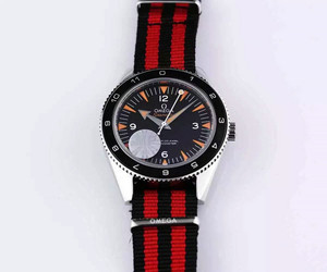 Réplique Omega Seamaster 007 Ghost Party Series Mechanical Men’s Watch
