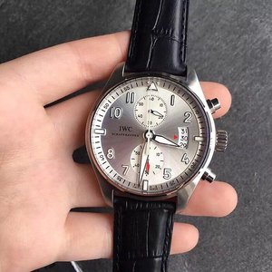 Ristampa meccanica dell'orologio meccanico Spitfire Chronograph della fabbrica IWC