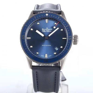 ZF produceerde de Blancpain 50 Bathyscaphe Watch ZF50 Bathyscaphe, waarmee je zeker de kern volgen.