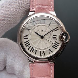 Cartier blue balloon series W6900556, female model 36.6mm diameter automatic mechanical movement