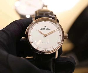 Blancpain, также известный как Tiandi Совесть, родился в 1993 году, что вызвало сенсацию в отрасли 40mm.